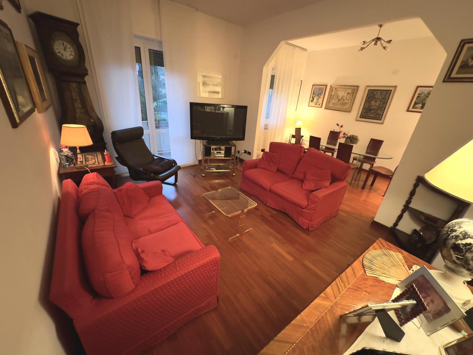 Appartamento con 2 Camere da Letto
