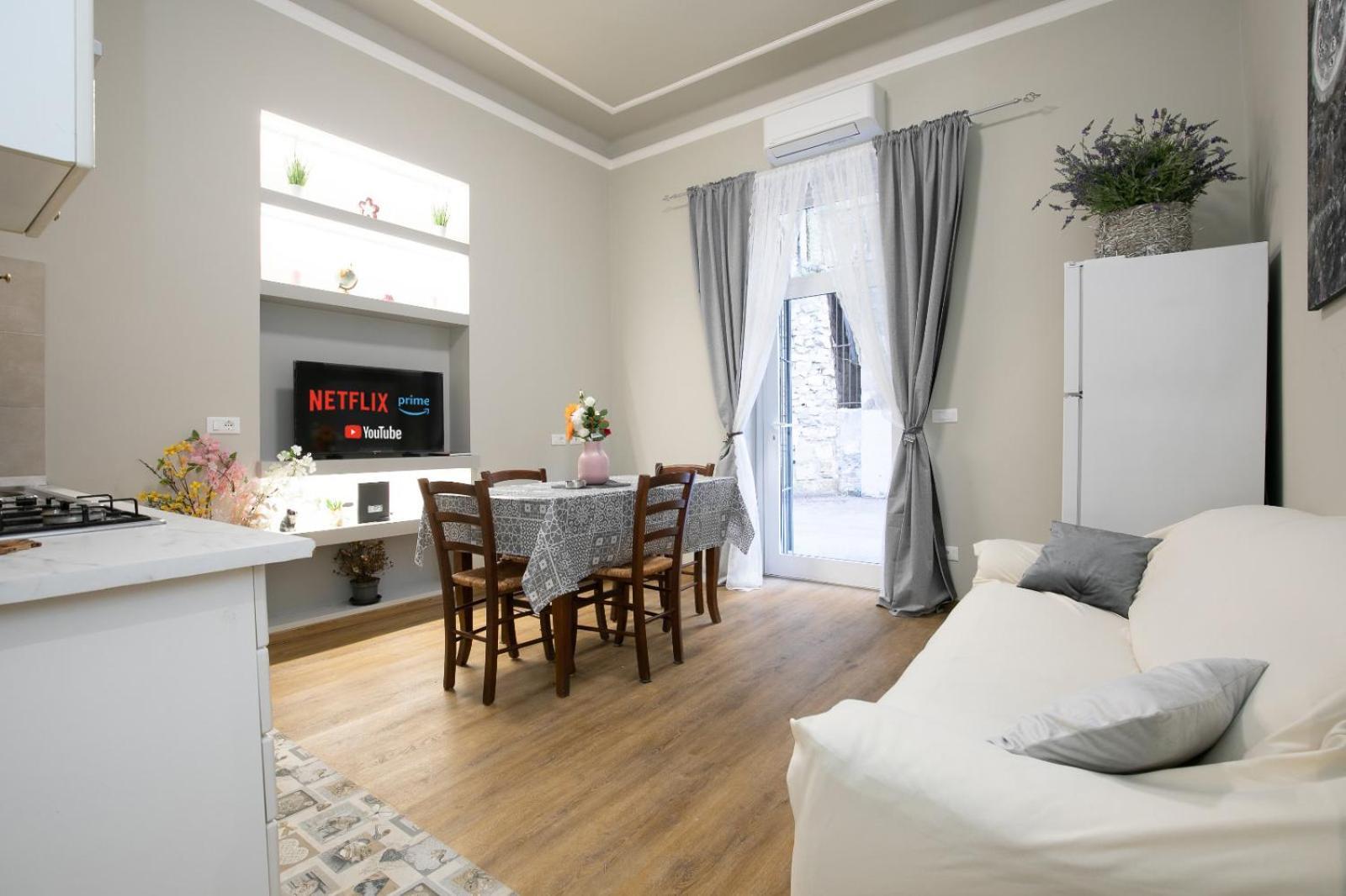 Appartamento con 2 Camere da Letto