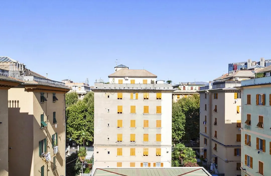 Colore E Stile Nel Centro Di Genova By Wonderful Italy-1