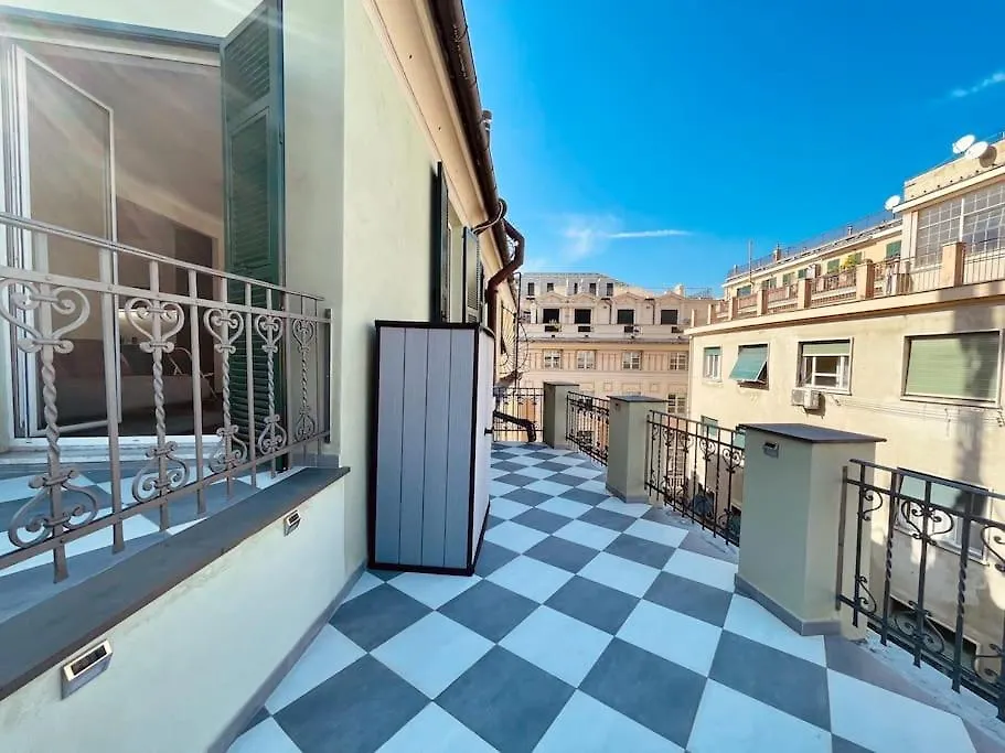 Monolocale di pregio Palazzo dei Rolli-1