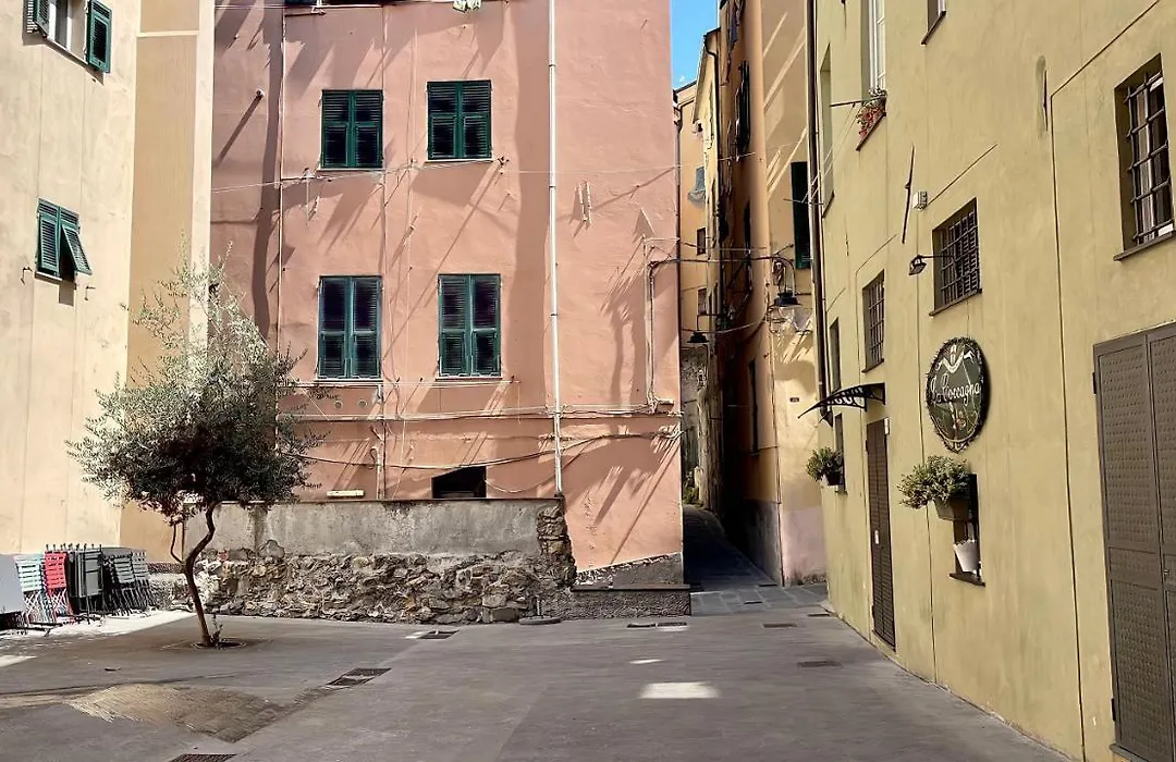 Centro Storico - Vicino Acquario e Casa Colombo-1