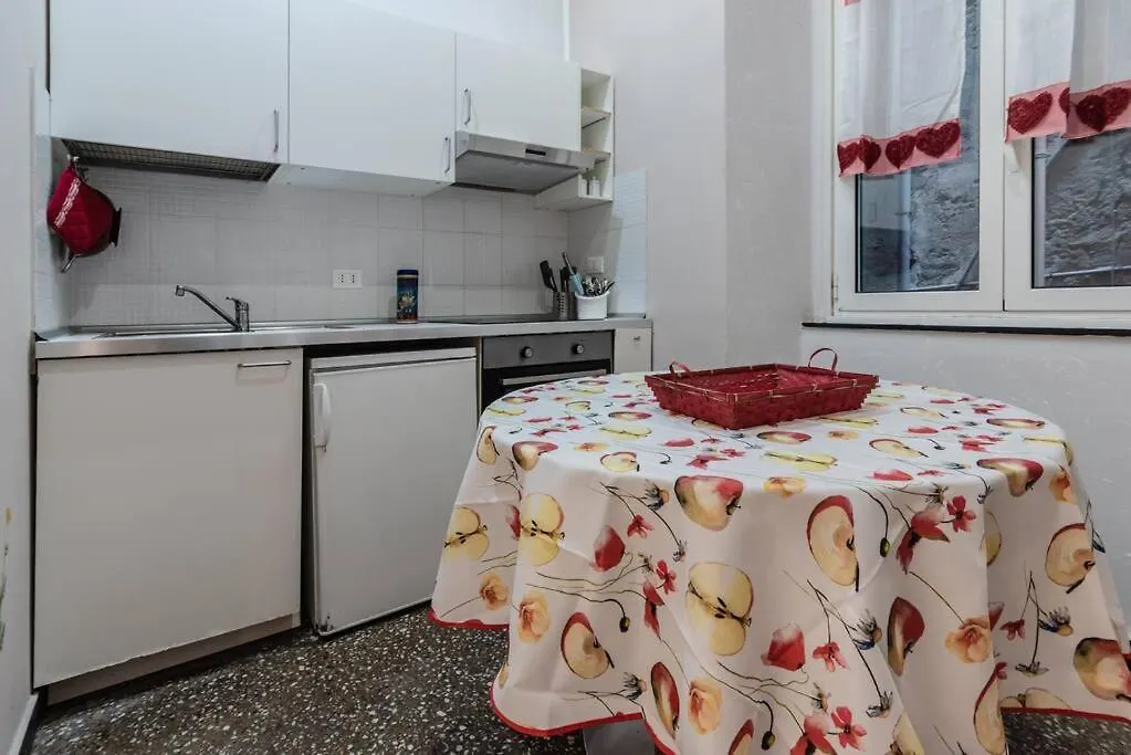 Appartamento Croce Bianca Prua - Affitti Brevi Italia-1