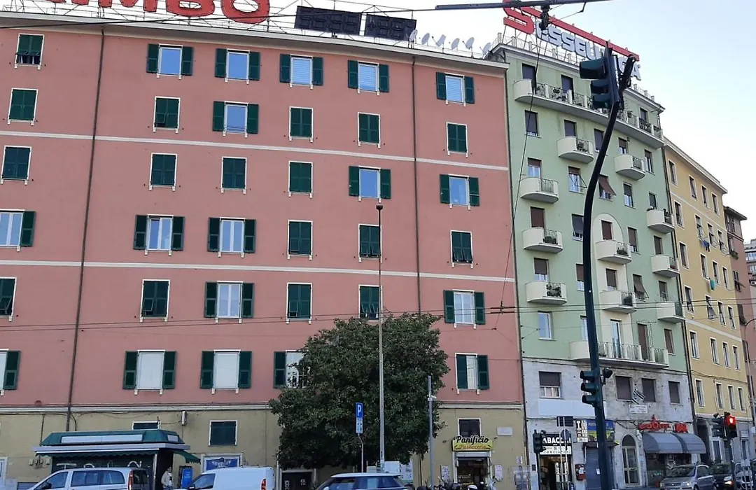 GENOVA CRUISE TERMINAL CASA DALLO ZIO 150 mq-1