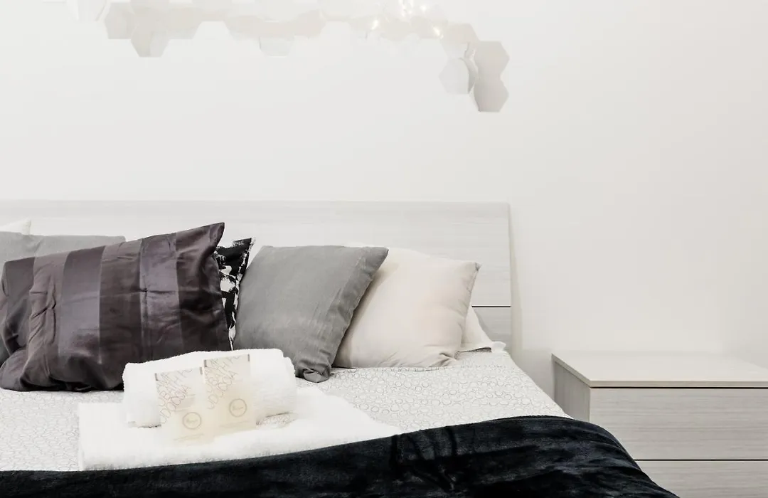 City Center 8'Minutes! Free Wi-Fi & Netflix 'Simona'S Retreat' By Tilo-1