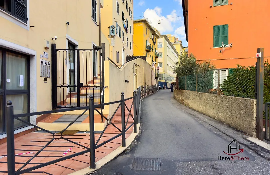 Genoa Centre Porto Antico 7Min • Trains 4Min-1