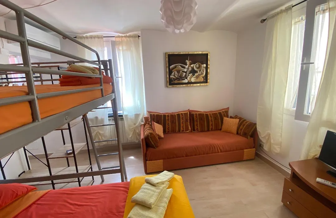 La casa di Ida nel Porto Antico-1