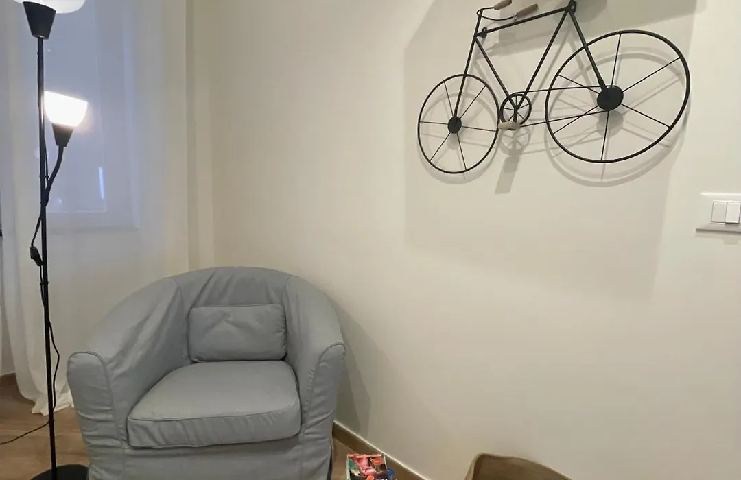 Happy Family Apartments Incantesimo-1