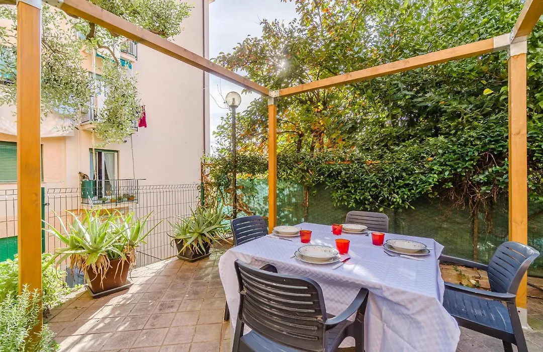 Lovely Apartment In Genova With Wifi-1
