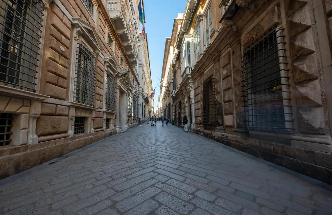 Old Town Experience-1