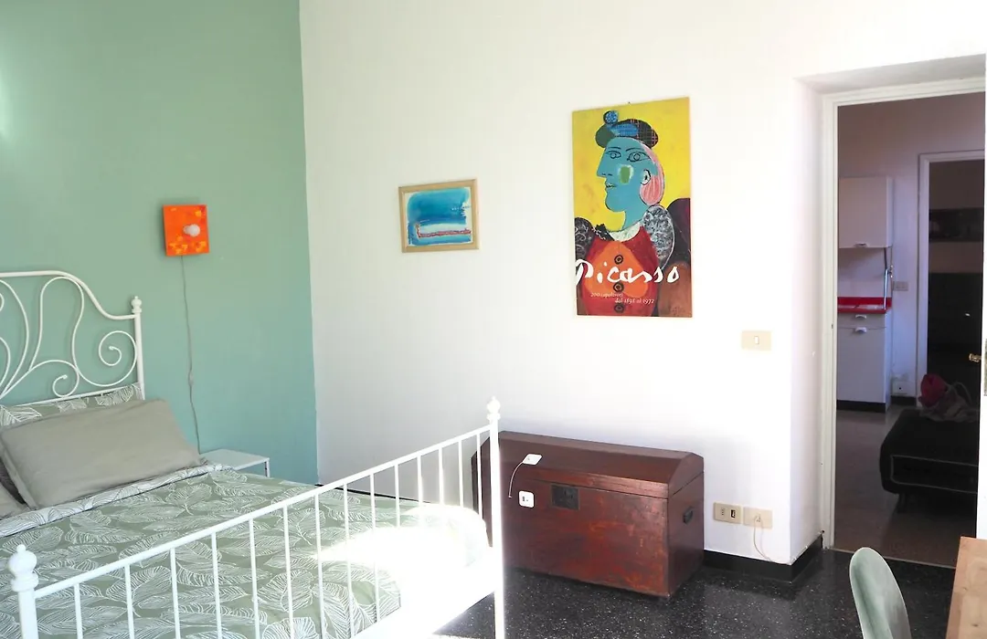 Casa Marinella Nel Centro Storico con ascensore-1