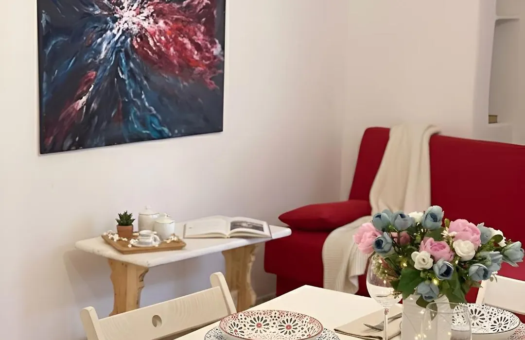 Spacious Apartment In Center-1