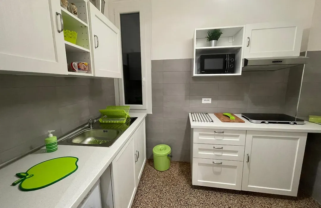 Lovenest - Genoa Old Town - Best Price Apartment Near The Aquarium-1