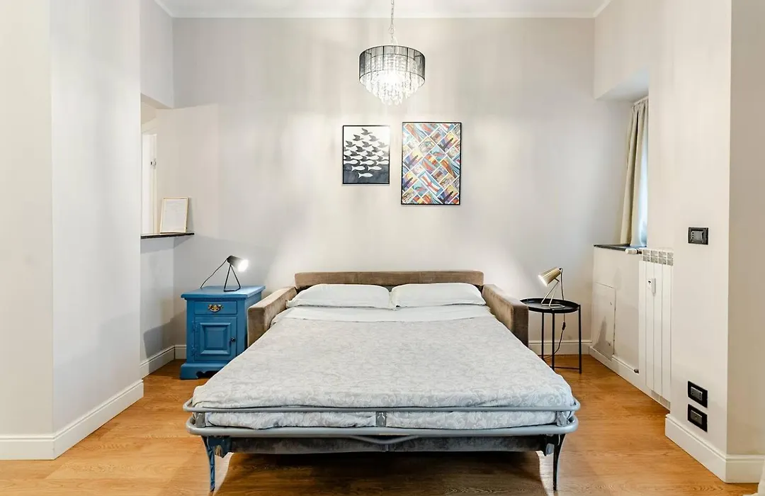 Apartment I Portici di Sottoripa-1