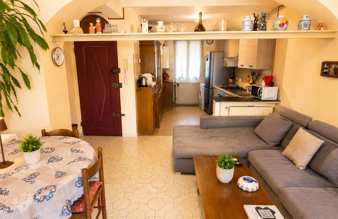 Molo Suite-1