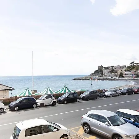 Cinque Maggio Home Di Fronte A Spiaggia E Ospedale-2