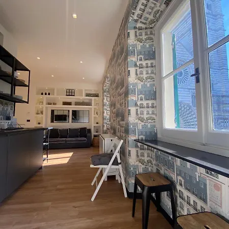 New Apartament In Front Of Genoa Cathedral-3
