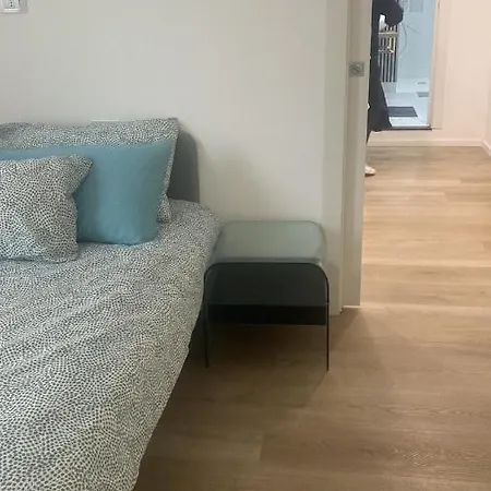 Apartament Design & Comfort In Centro-3