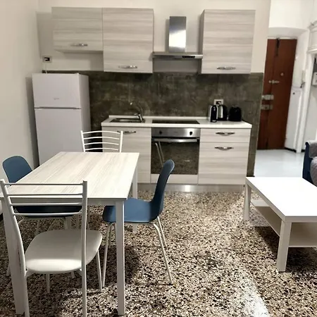 Ridi Che Ti Passa in Vico del Fieno-3