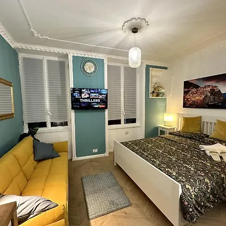 Aquarium Exclusive Loft - Private Parking-3