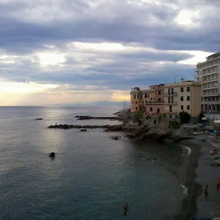 casetta sopra il mare-2