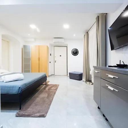 Maestrale House By Holidayhome24-2