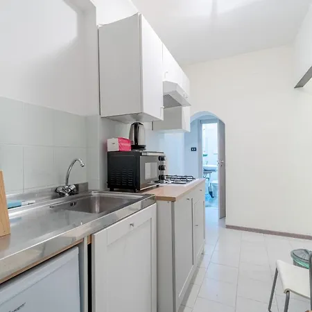 Genova Porto Antico Cozy Apartment-2