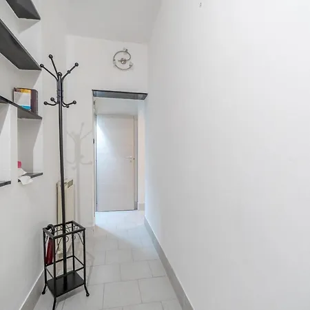 Genova Porto Antico Cozy Apartment-3