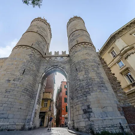 Castelli'S Apartmetnts Fico 1-2