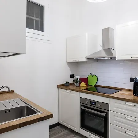 Acquario 5 Minuti, 1Br , Free A-C, Wifi & Netflix "City Center" By Tilo-2