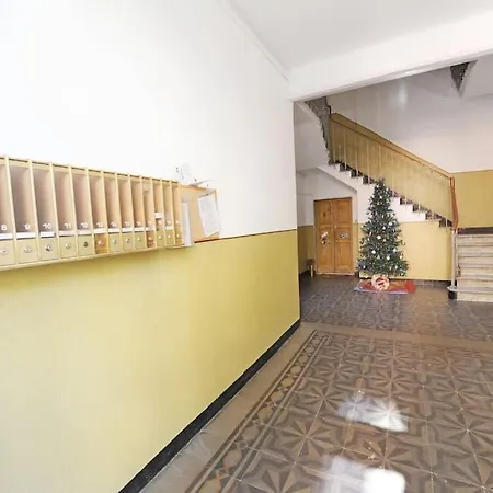 Lauretta: Appartamento adiacente metro-2