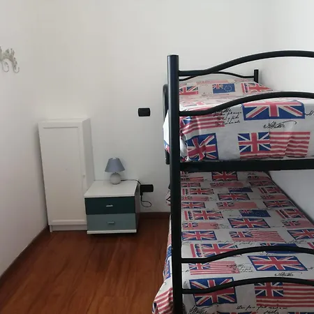 Ca'Saetta Bnb Holiday Home - Park & Go To Genoa Aquarium And Old Town-2