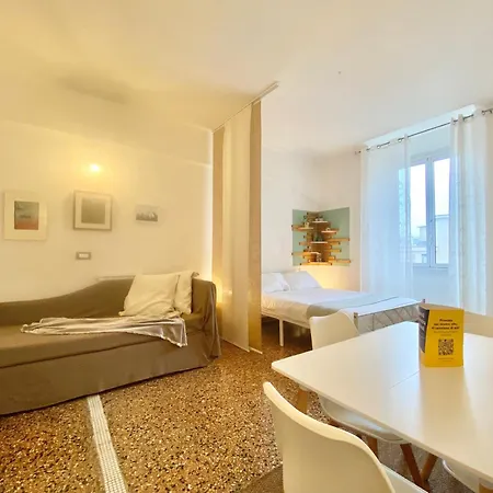 Casaviva - Studio Apartment In Genova'S Old Town-2