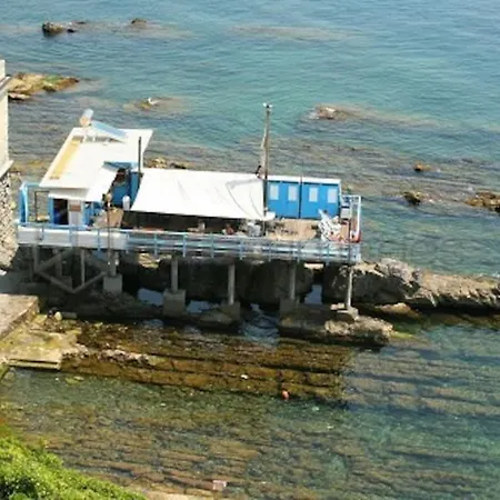 PISI HOME, 2 min dalla spiaggia e dall' Ospedale Gaslini-2