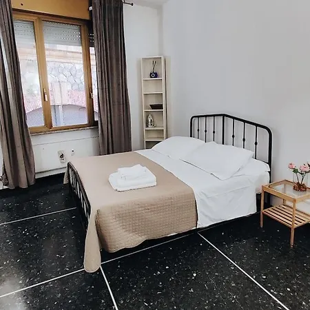 Genova Rooms XX-3