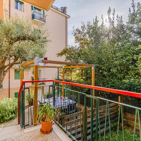 Lovely Apartment In Genova With Wifi-3