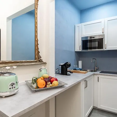 Modern Loft - Aquarium - Old Town - Ac Wi-Fi - Always Open H24 - Best Price!-3