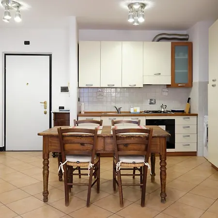 Prione'S Apartment Bis-2