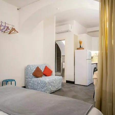 Appartamento Le Grazie - Affitti Brevi Italia-2