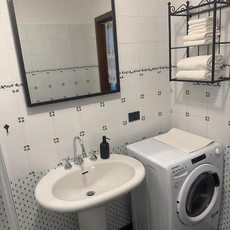 La casa di Mishelle - appartamento nel Centro Storico di Genova-3