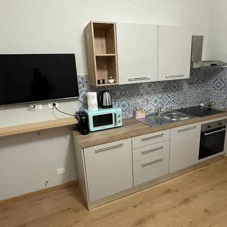 Stadium Modern Flat-3