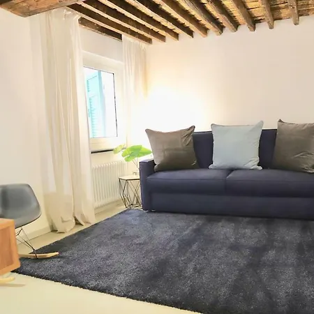 San Lorenzo Small Apartment-2