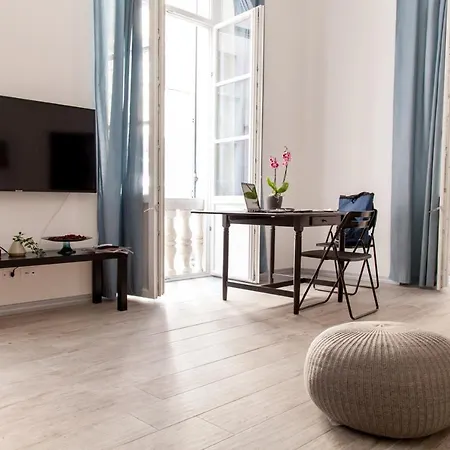 Niu Lux Apartments-3