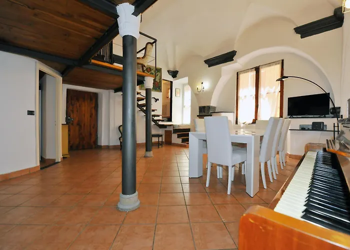 Casa Costa Allegra Genova