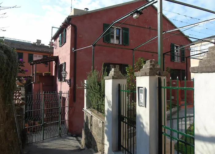 Appartamento IL PERGOLATO con parcheggio privato Genova