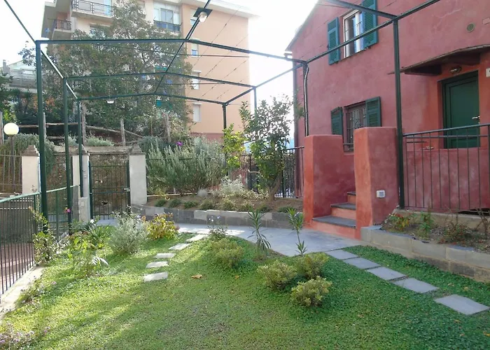 Appartamento IL PERGOLATO con parcheggio privato Genova