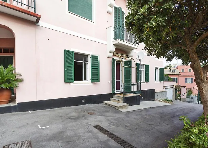 Vernazzola Family Apartment By Wonderful Italy Genova