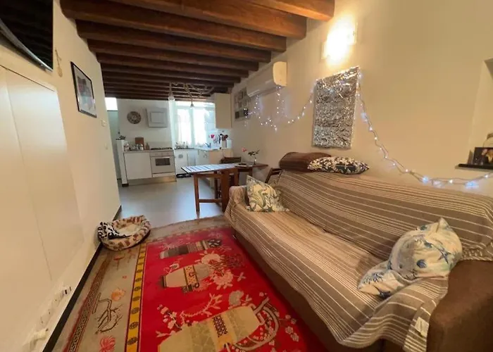Appartamento Casa ORRI quinto mare e Gaslini Genova
