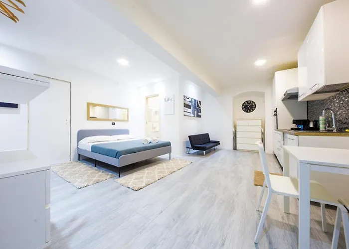 Scirocco House By Holidayhome24 Genova