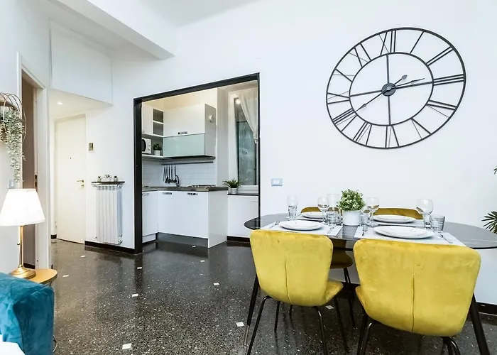 Appartamento IMMOBIRENT - ACQUARIO Luxury in pieno centro Genova