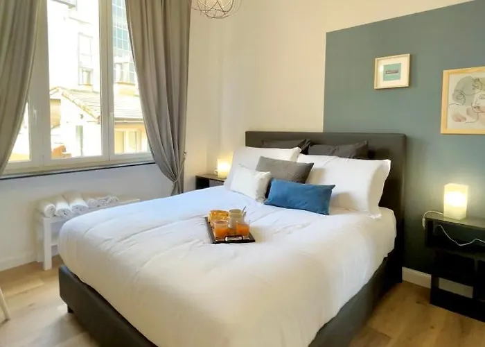 Happy Family Apartments Lanterna Genova